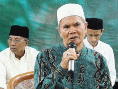 Penjelasan KH Afifuddin Muhajir tentang Konsep Milkul Yamin dan Hubungan Seksual Nonmarital