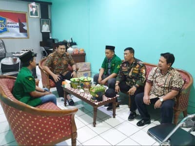 Tingkatkan Kemitraan, Ansor Krembangan Surabaya Silaturahim dengan Camat