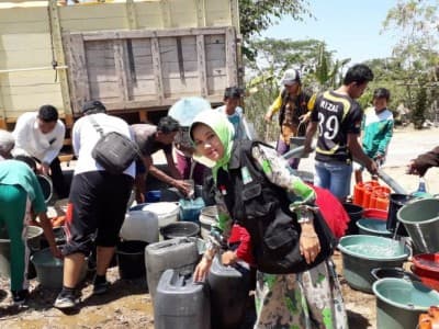 LPBINU Blitar Kirim Air Bersih di Kawasan Terdampak Kemarau