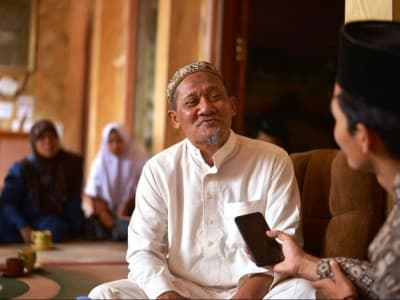 Belajar dari KH Maimoen Zubair dalam Mendidik Santri 