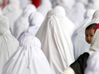 Jika Imam Batal, Bagaimana Nasib Makmum?