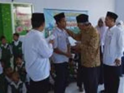 Santunan Hari Asyura di YPSNU Jombang