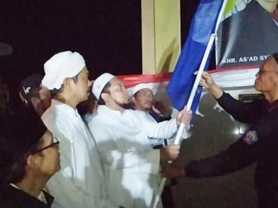 Kiai Azaim Terima Peserta Napak Tilas Pengusiran Penjajah oleh Kiai As’ad