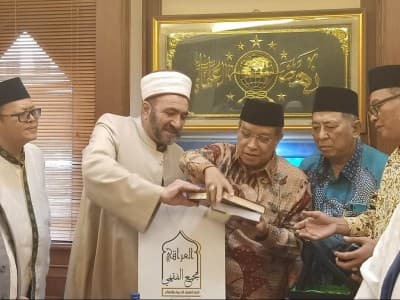 Ulama-ulama Fiqih Suni Irak Studi Banding ke PBNU  