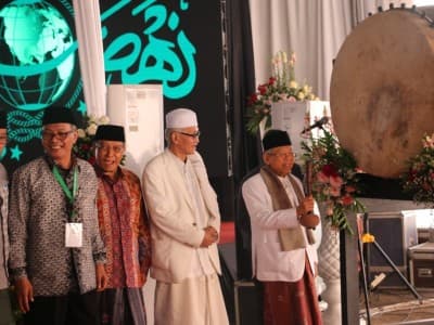 Pukul Beduk, KH Maruf Amin Buka Rapat Pleno PBNU 2019