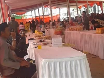 Dari Jamu hingga Kitab Kuning Dipamerkan di Stan UMKM Pleno PBNU di Purwakarta