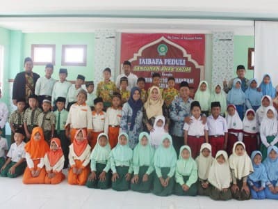 Ini Keutamaan Menyantuni Anak Yatim