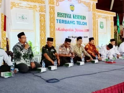 Ishari Jepara Lestarikan Seni Tradisi dengan Festival Terbang Telon