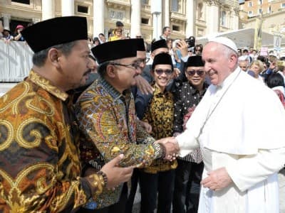 Ketika GP Ansor Bawa Misi Perdamaian Islam ke Paus Fransiskus di Vatikan