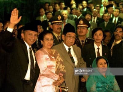 Peran AP dan PDI-P dalam Menjatuhkan Gus Dur