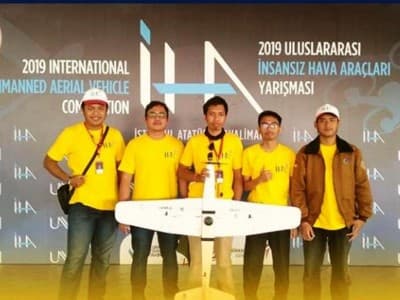 Alumni SMA Nuris Juara 1 Kompetisi Robot di Turki