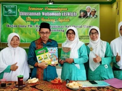 Muslimat NU Jombang Terbitkan Buku Aswaja untuk TK