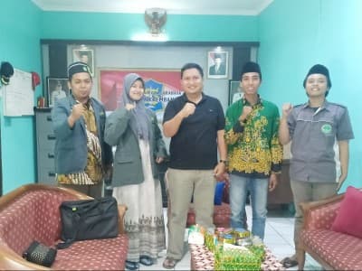 Audiensi dengan Camat, IPNU-IPPNU Krembangan Bahas Kenakalan Remaja