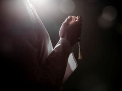 Empat Hak Kehambaan yang Harus Dipenuhi Seorang Muslim