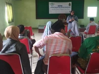 Lesbumi Cirebon: Perempuan Harus Aktif Bahas Narasi Damai