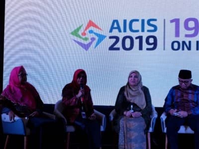 Era Disrupsi, Mahasiswa Butuh Motivasi, Komunikasi, dan Bimbingan Konseling