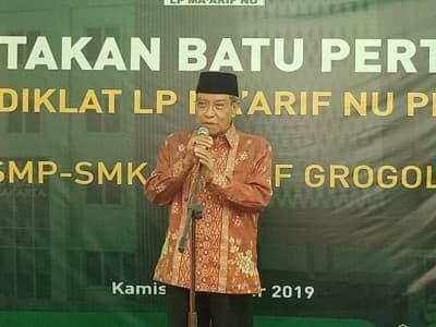Kiai Said Meletakkan Batu Pertama Gedung Pusdiklat LP Ma’arif NU