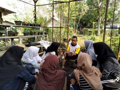 Gagahnya Santri Darul Fallah Bogor Menjadi Petani