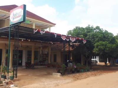 Santri Wali Songo Sukajadi Lampung Tengah Kelola Toko Modern