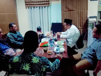 Tips Hadapi Masalah Finansial bagi Alumni Pesantren