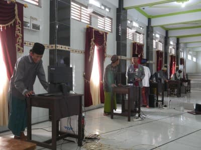 Tentukan Pengurus Baru, Pesantren Darul Falah Amtsilati Jepara Gelar Pemilu