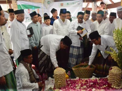 Memahami Agenda Damai Mbah Sholeh Darat