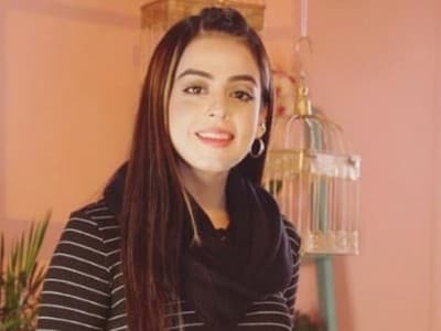 Yashma Gill, Aktris Cantik Pakistan, Masuk Islam Usai Jadi Ateis
