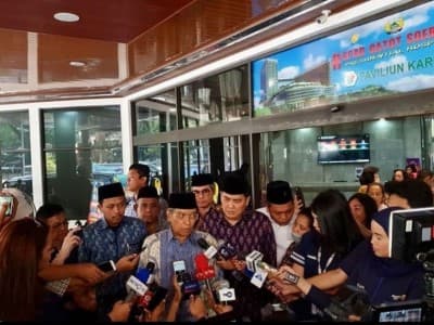 Dijenguk Kiai Said, Ini Pesan Wiranto untuk NU