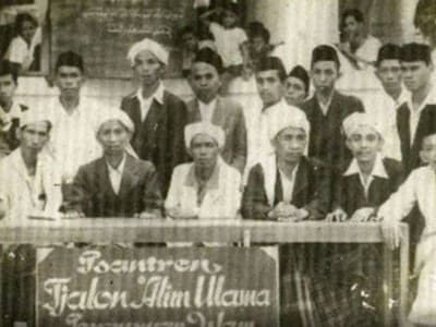Peta Jaringan Intelektual Ulama Sulawesi Abad 20