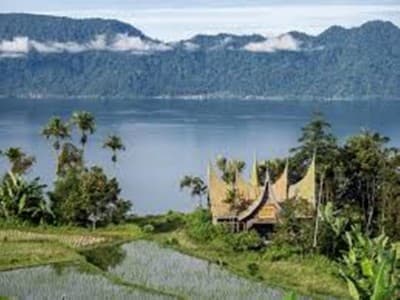 Catatan Sejarah dan Masyarakat Negari Bayur 