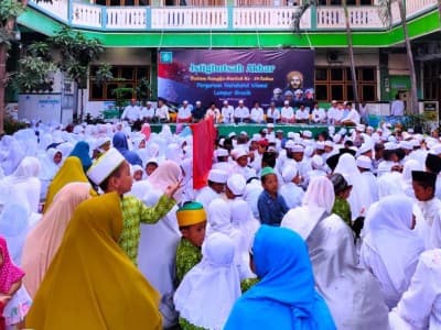 Perguruan Nahdlatul Ulama di Gresik Ini Terus Lahirkan Kader Terbaik