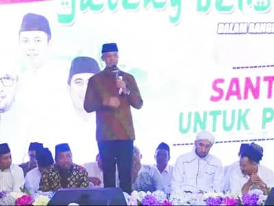 Jateng Bershalawat, Ini Pesan Ganjar kepada Santri