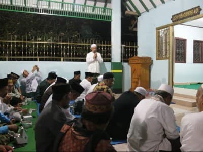 Teladani Santri Kaya dan Dermawan di Hari Santri