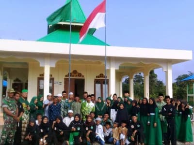 Serunya Upacara Akar Rumput Warga NU Mimika Sambut Hari Santri 