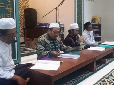 Istighotsah dan Rabu Wekasan Meriahkan Hari Santri di Mimika