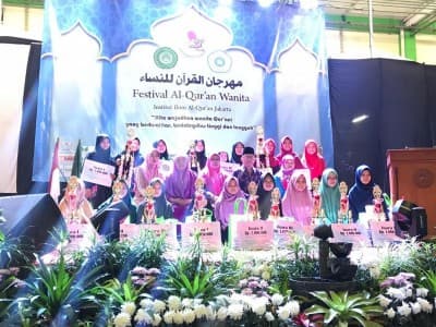 Peringati Harlah, IIQ Jakarta Gelar Festival Al-Qur'an Wanita