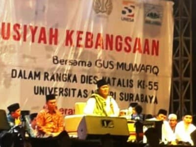 Tausiyah Kebangsaan Gus Muwafiq di Unesa: Cintailah Indonesia 