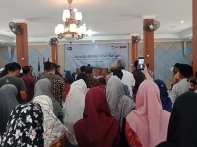 Jaga Alam, Santri Al-Tsaqafah Deklarasikan ‘Cintai Manusia Cintai Semesta’