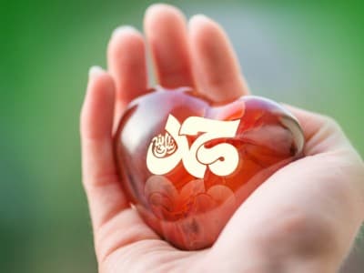 Khutbah Jumat: Rasulullah Orang Pertama yang Memperingati Maulidnya