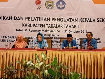 UIM Makassar Sukses Gelar Pelatihan Penguatan Kepala Sekolah