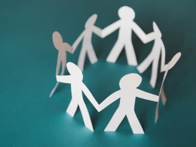 Tafsir Ali Imran 103: Urgensi Persatuan dan Bahaya Perpecahan