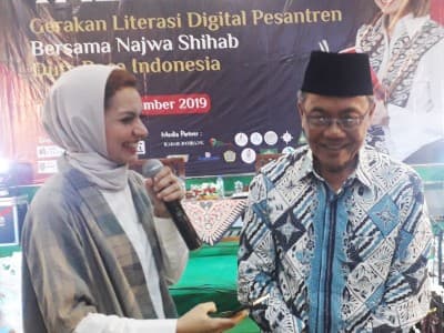Najwa Shihab Sebut Santri Seperti Paku