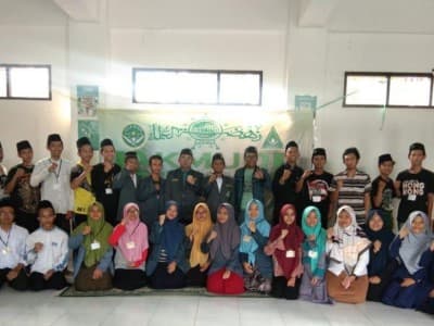 Pelajar NU Kota Cirebon Latih Kader dengan Terjun Langsung di Masyarakat