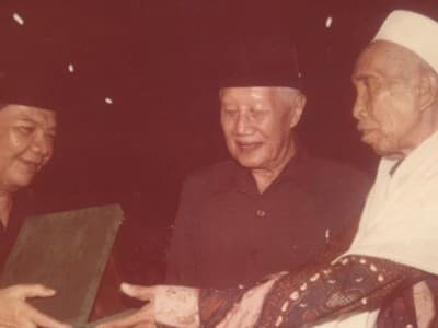 Perjalanan Ditetapkannya KH Masjkur sebagai Pahlawan Nasional