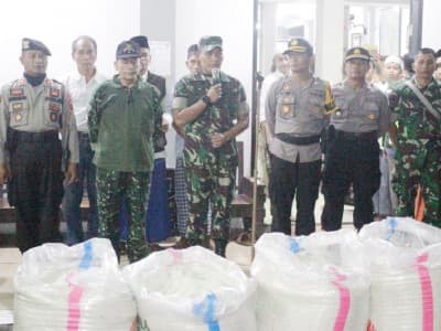 Habib Luthfi, Zakat Fitrah, dan Anak Yatim