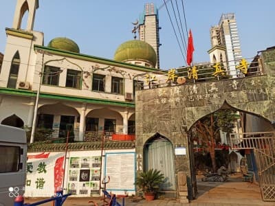 Safari Jumat ke Tiga Masjid di Wuhan, China