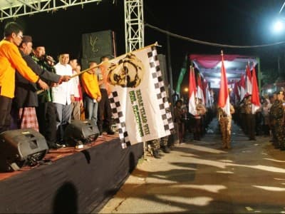 Ribuan Warga Sidoarjo Ikuti Napak Tilas Wafatnya KH Nawawi