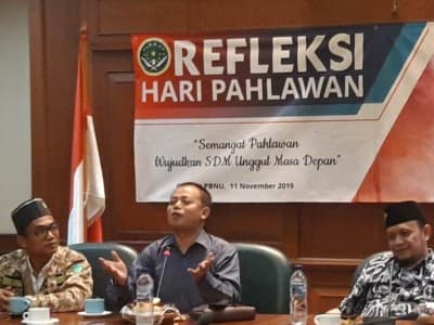 Pahlawan Hari Ini adalah Pengisi Konten Positif di Media Sosial
