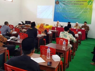 Gali Potensi Ekonomi Pesantren, NU di Kawasan Jember Gelar ‘Santripreneur’