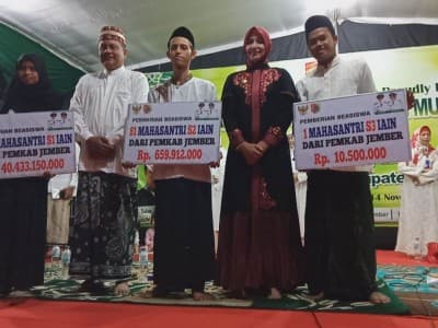 Pemkab Kucurkan Beasiswa Puluhan Miliar untuk IAIN Jember